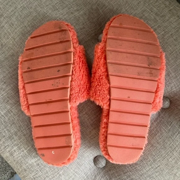 💥HOST PIC 💥 Anthropologie sherpa slippers coral bedroom shoes - Picture 3 of 3